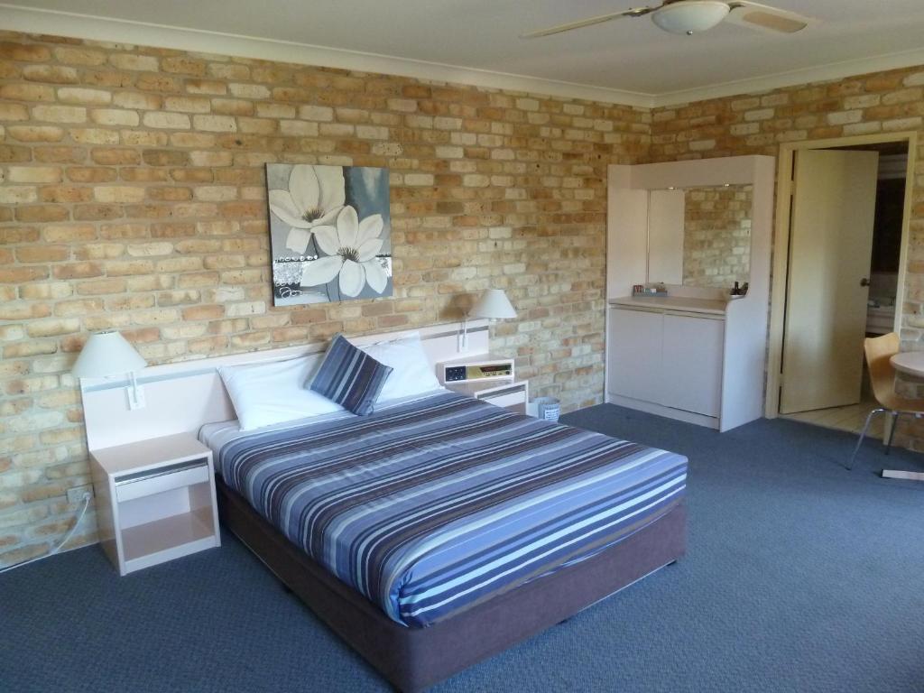 Surfbeach & Aparthotel 3*